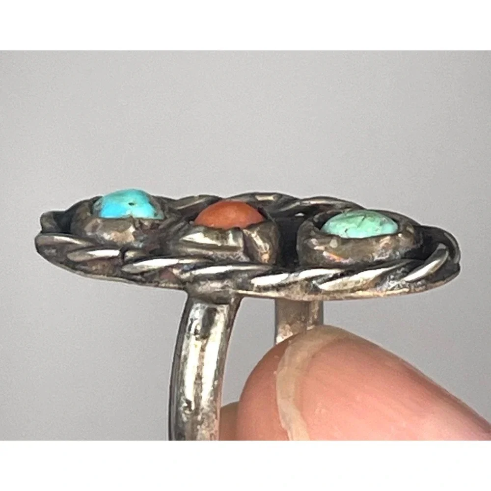 N/A turquoise possible based