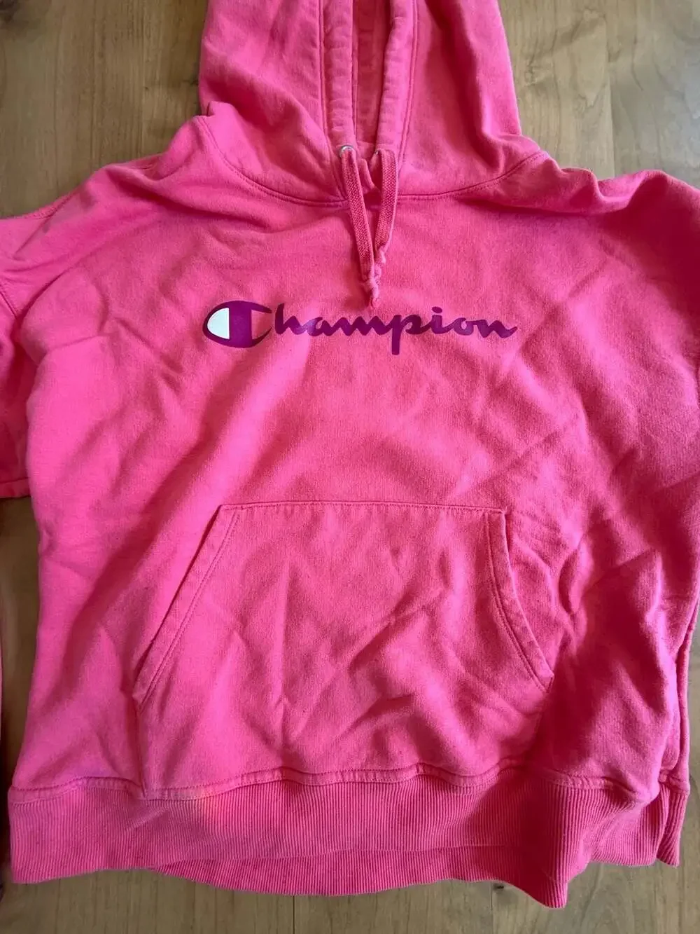 Champion hood stain