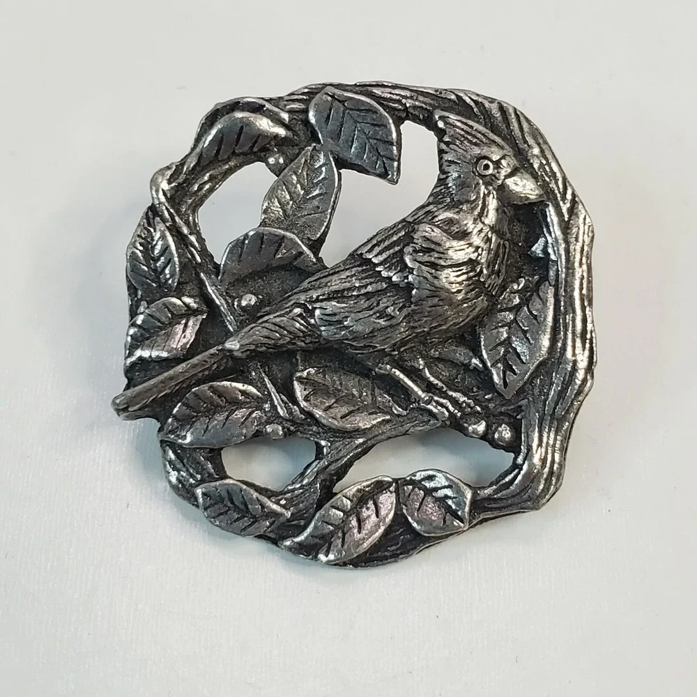 Vtg Birds & Blooms 1999 Old World Cardinal Bird on Branch Pin Brooch Silver Tone