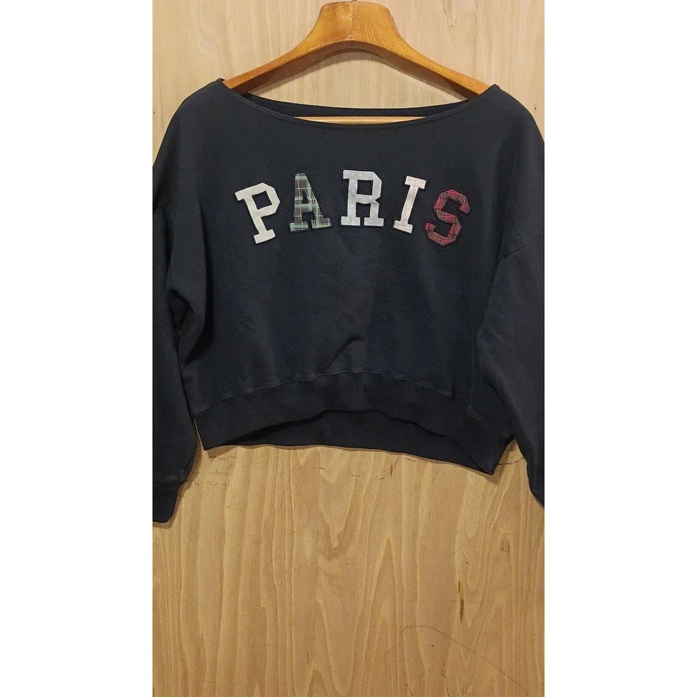 Hollister black sweatshirt