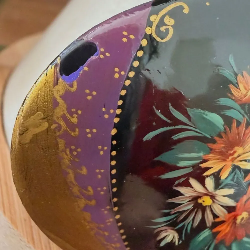 Hand Painted Russian Floral Brooch displays beautiful hand