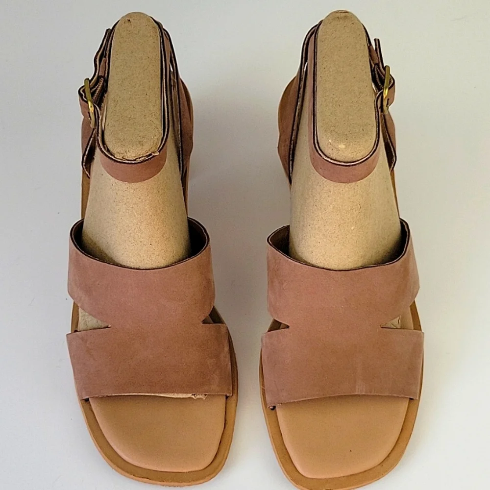 Lucky Brand pemal leather