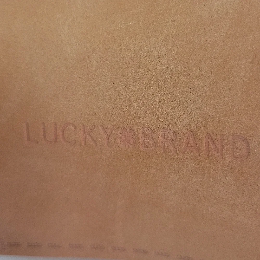 Lucky Brand pemal leather