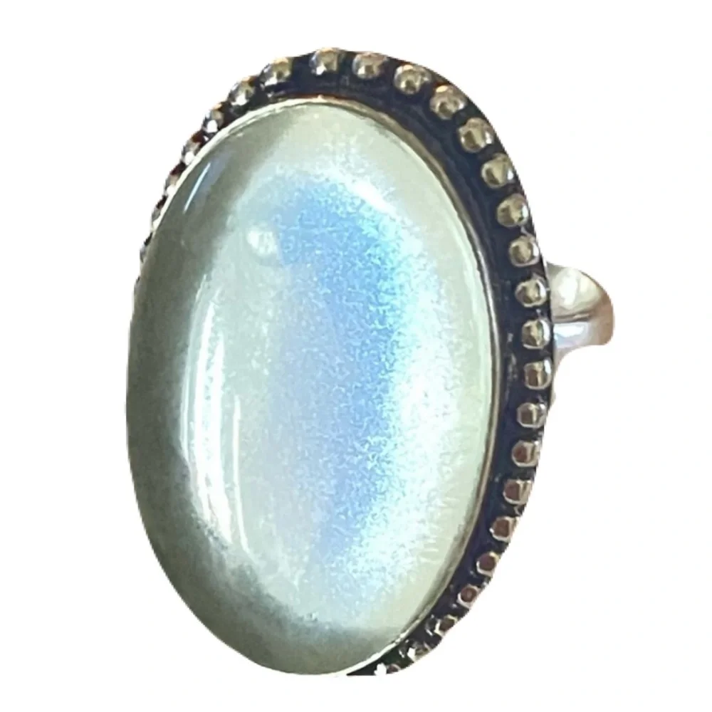 Artisan moonstone top polished
