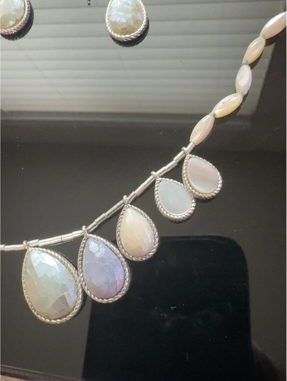 Monet Iridescent Shell Teardrop Necklace & Earrings Set Silver Tone 18”