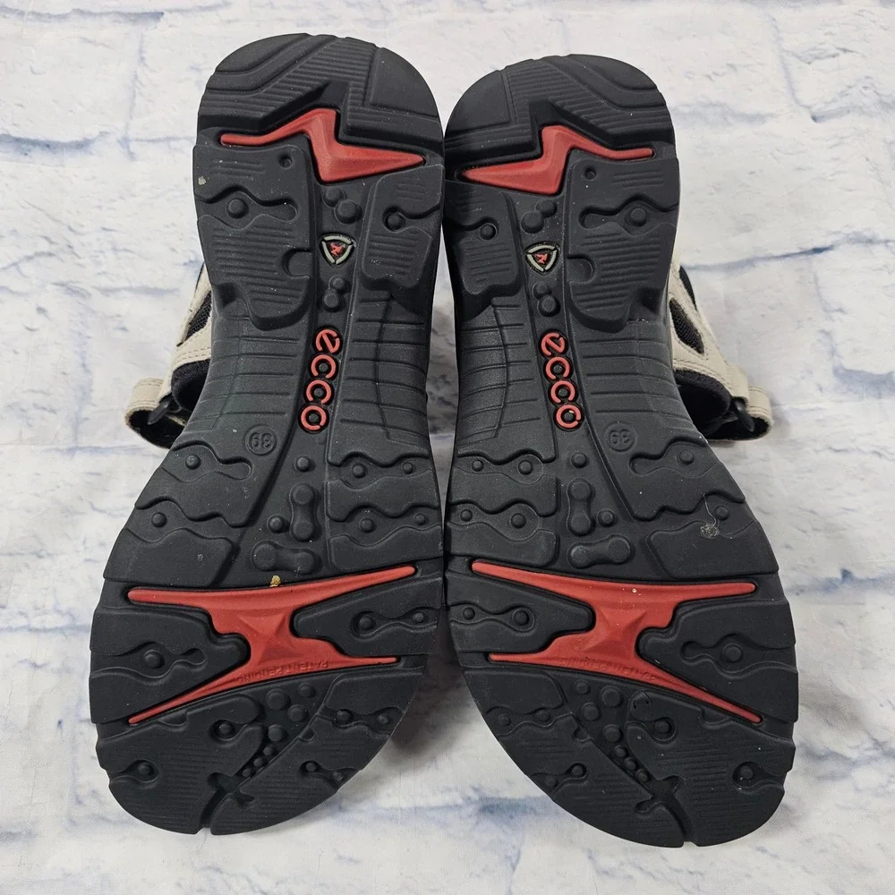 ECCO Offroad Yucatan Sport Sandals Womens 39 8 Beige Black Receptor Hiking Trail