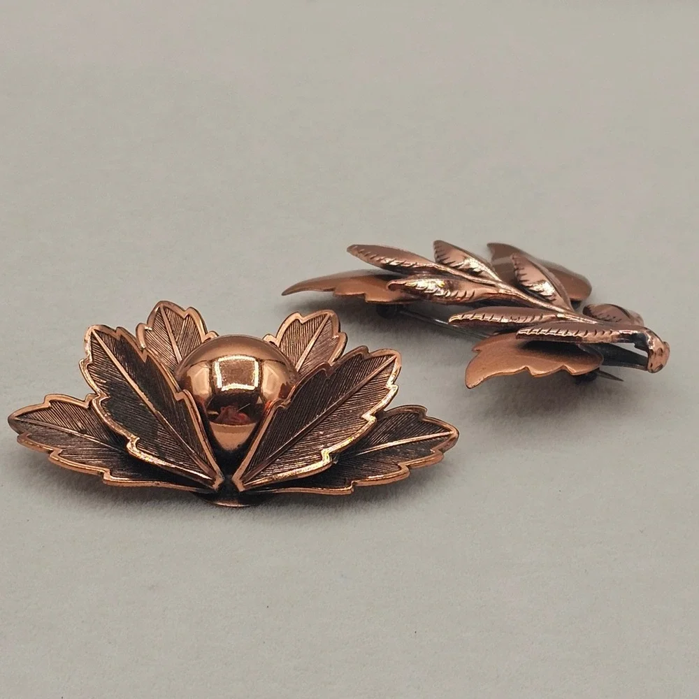 Vintage Copper Brooch Pins 2pc Leaf Botanical MCM Renoir Copper Bell