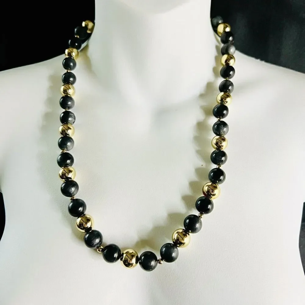 Vintage Black Gold Tone Lucite Statement Beaded Beads Pretty Necklace 1074