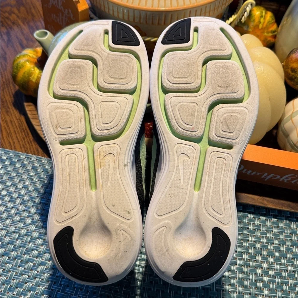 Nike very good