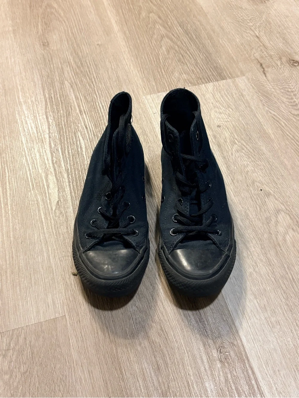 Converse Chuck Taylor All Star Black High Top Sneakers Womens Size 6 Goth Grunge