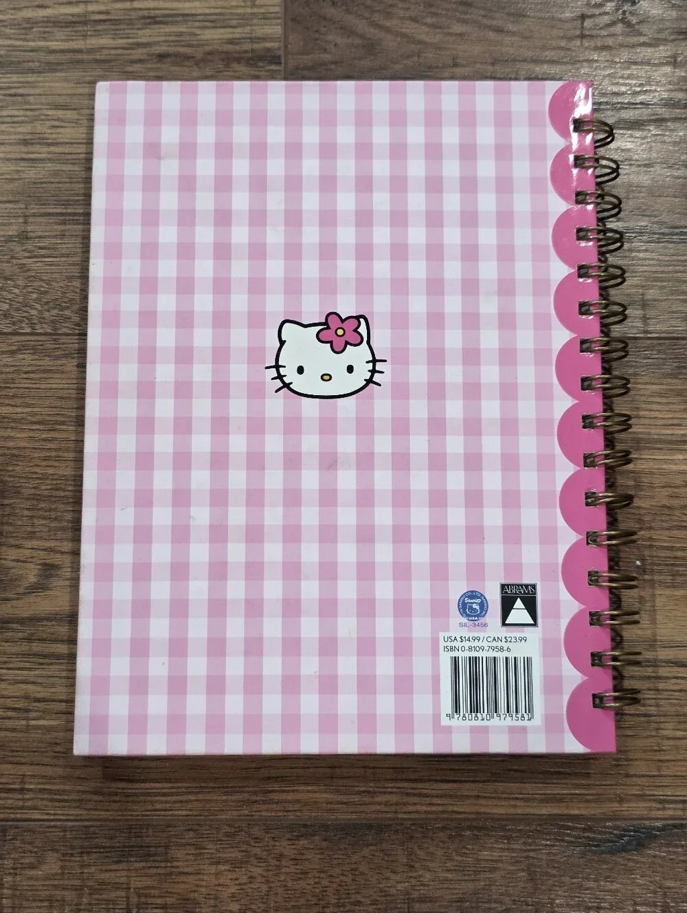 Hello Kitty Pink Gingham Desk Calendar Notebook 2005