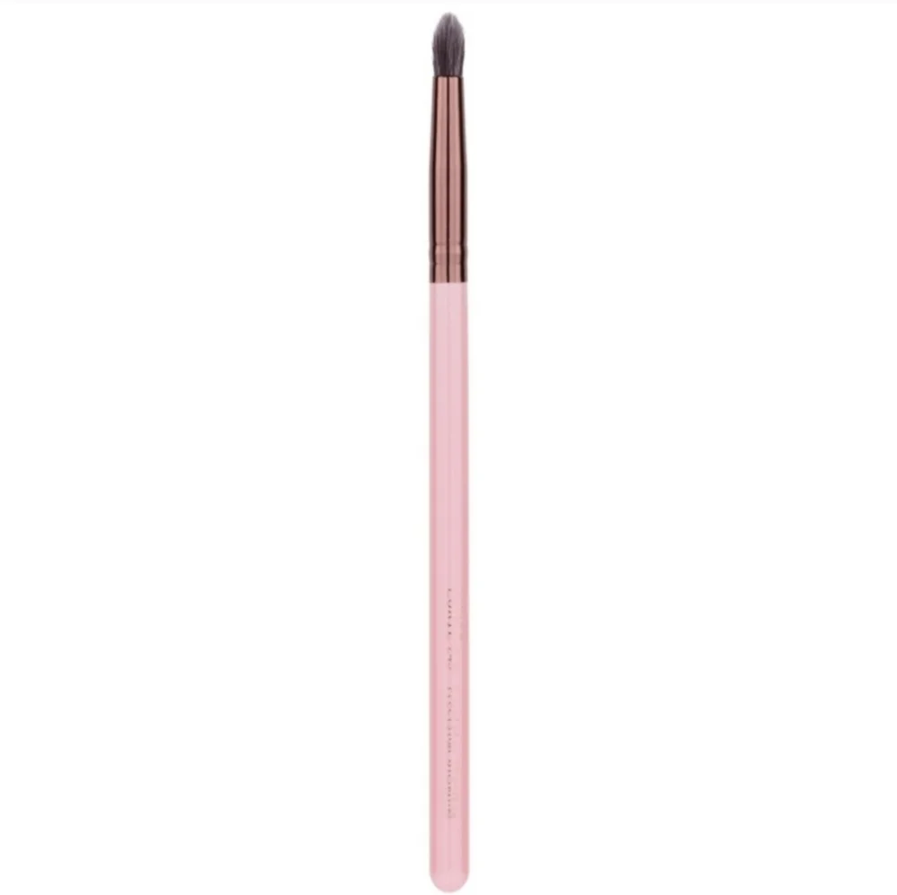 2 small Luxie brushes in pink