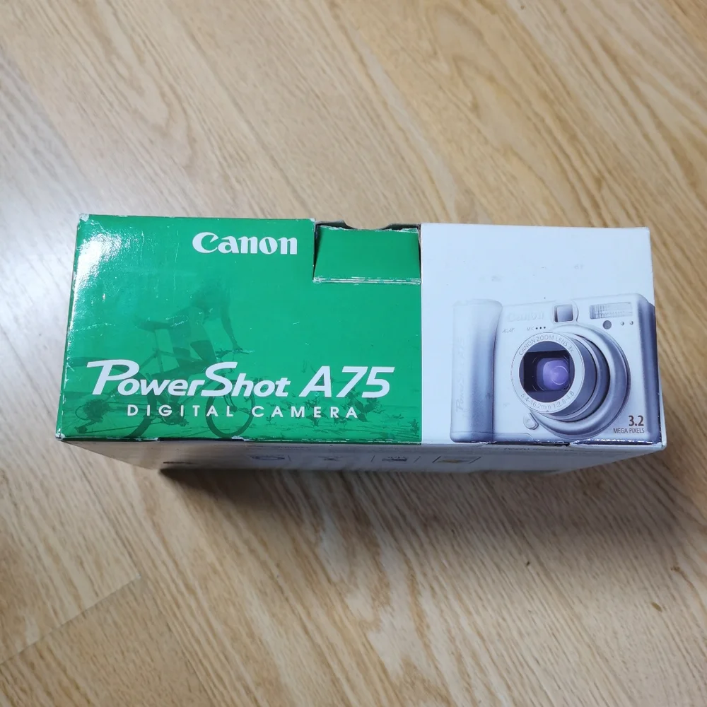 Canon PowerShot A75 3.2MP Digital Camera - Silver Tested working