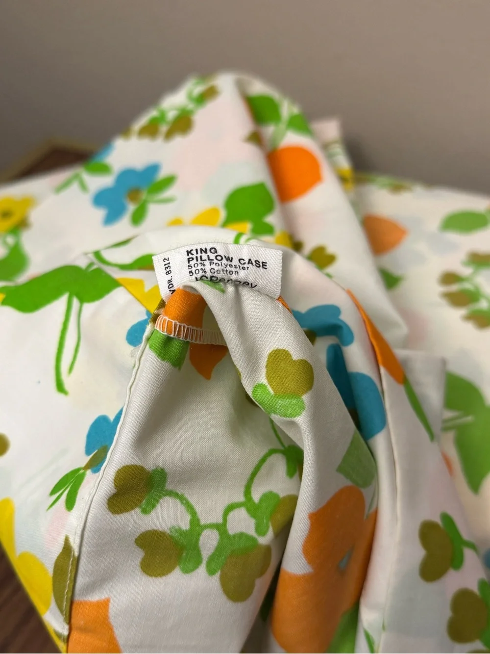 Vintage 1970’s JCPenney Fashion Manor Flower Power King Flat Sheet Pillow Cases