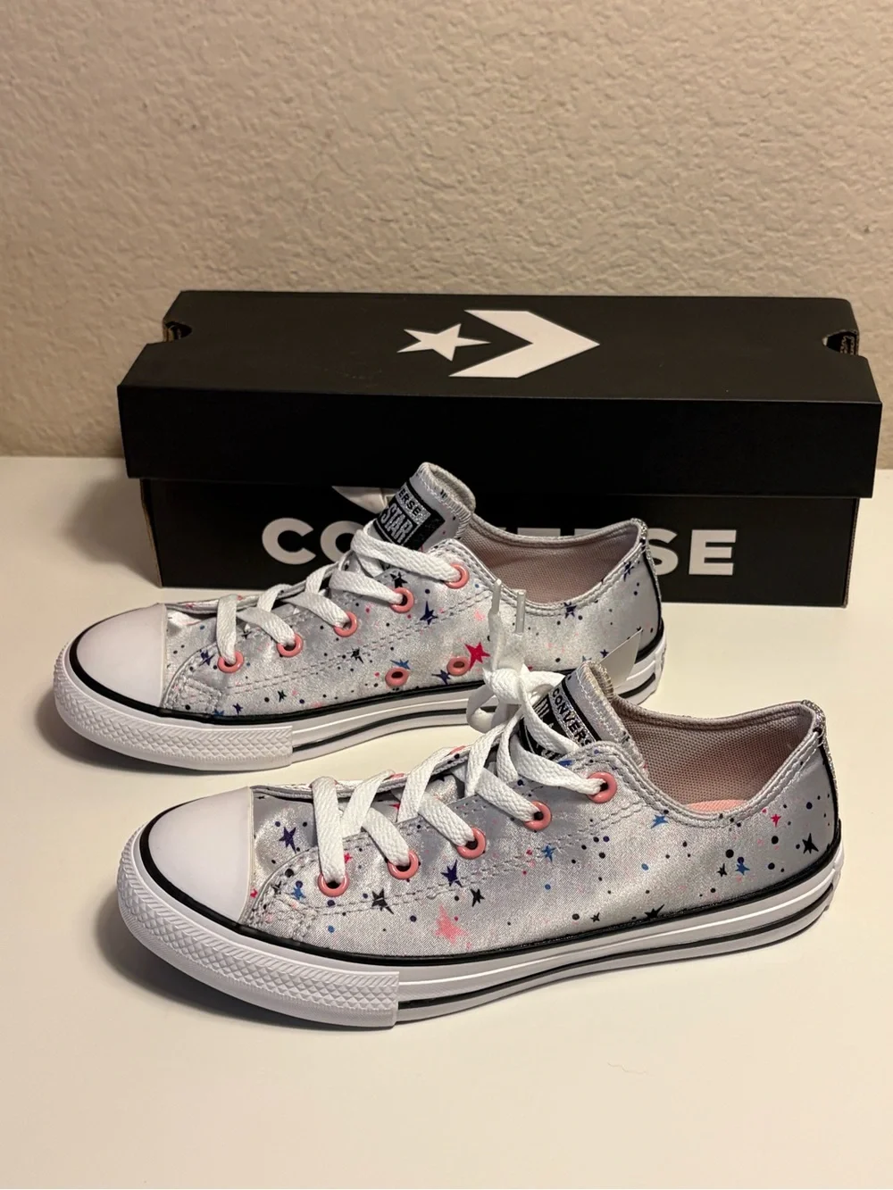 Converse Chuck Taylor All Star OX Junior 3 Silver Star Print Glitter 665360F NWT