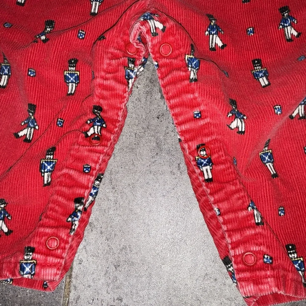 OshKosh Bgosh vintage 24