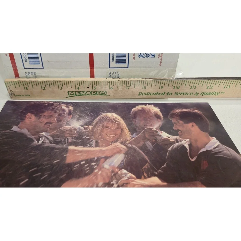 Vintage 1989 Old Style Beer Calendar Sportsfans Dream Year Pinup Girls Heileman