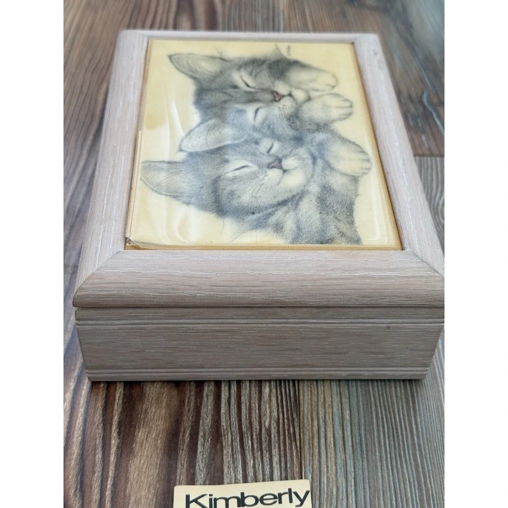 Vtg Wooden Jewelry Box with Tile Top Sleeping KittensVirginia Mille 6 1/2 L 2