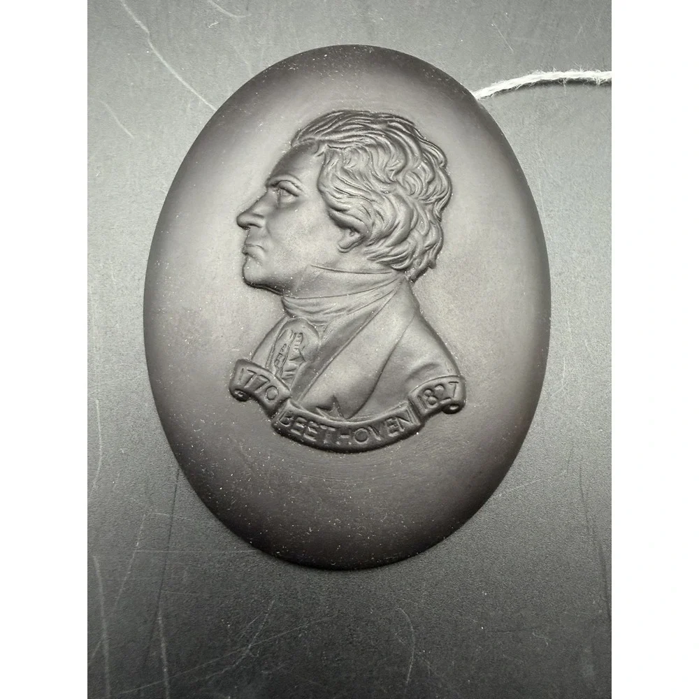Wedgwood Black Basalt Jasper Medallion Beethoven Portrait Medallion Dated 1970
