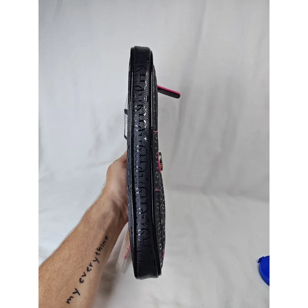 Guess description brand