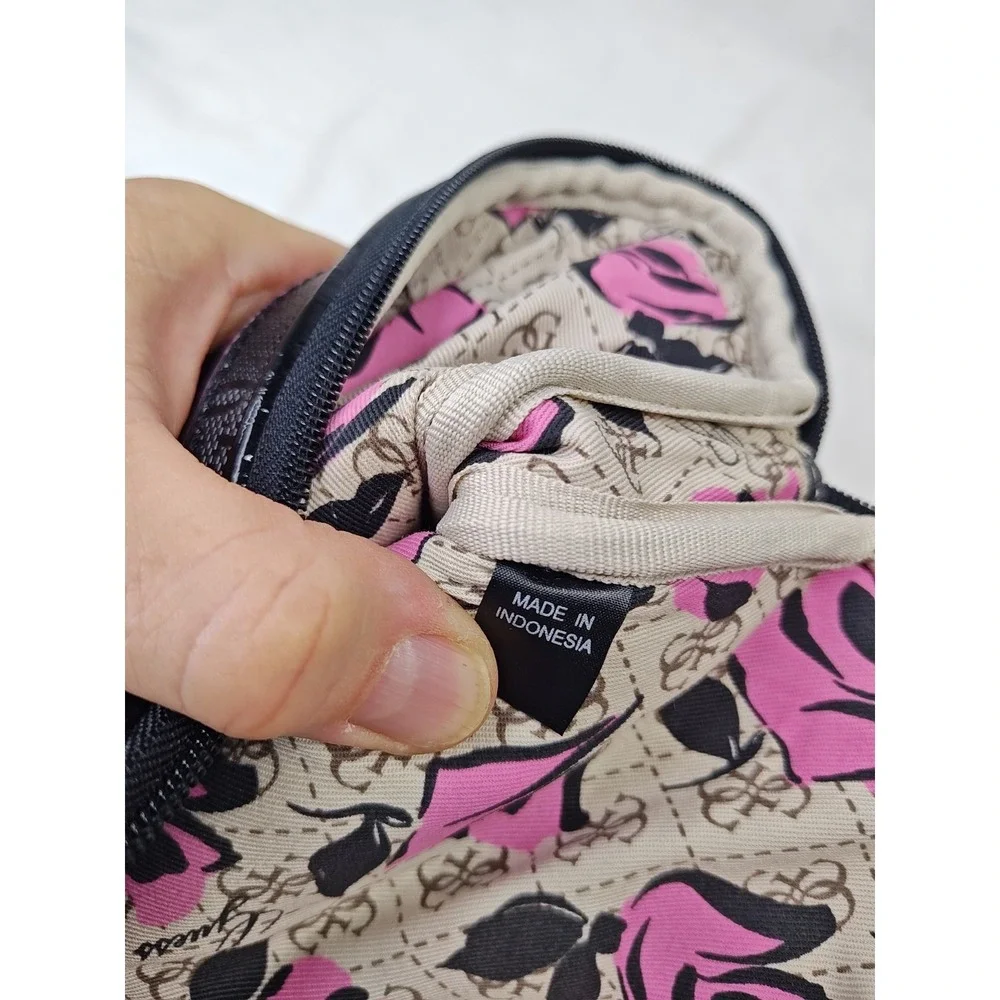 Guess description brand