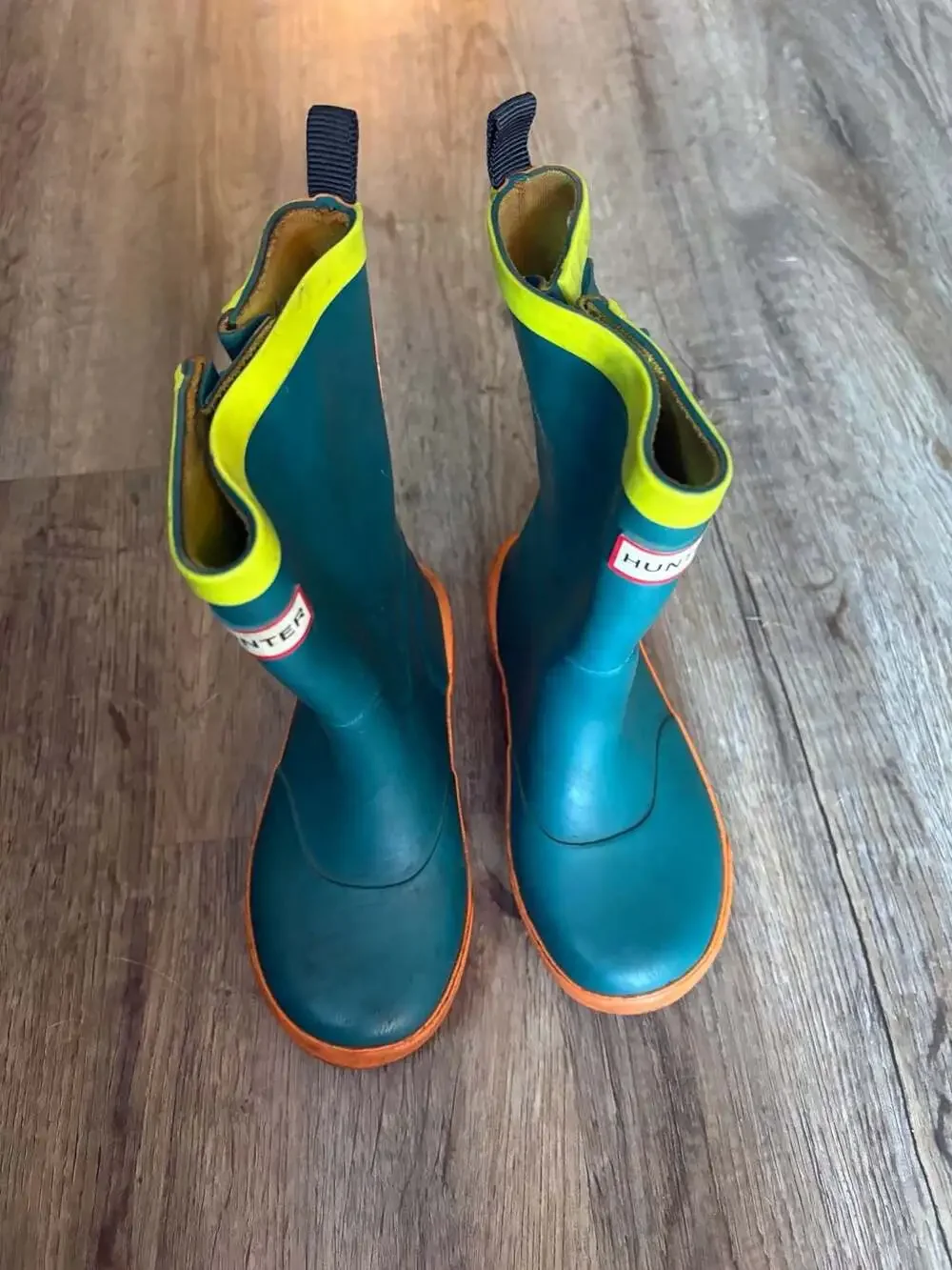 Hunter kids rain