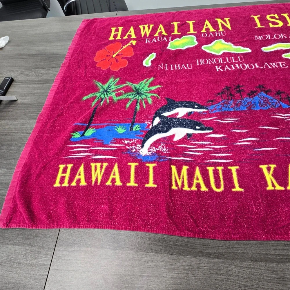 Favant‎ Hawaiian Islands Beach Towel Pink Cotton Map Maui Kauai Dolphins 62x37