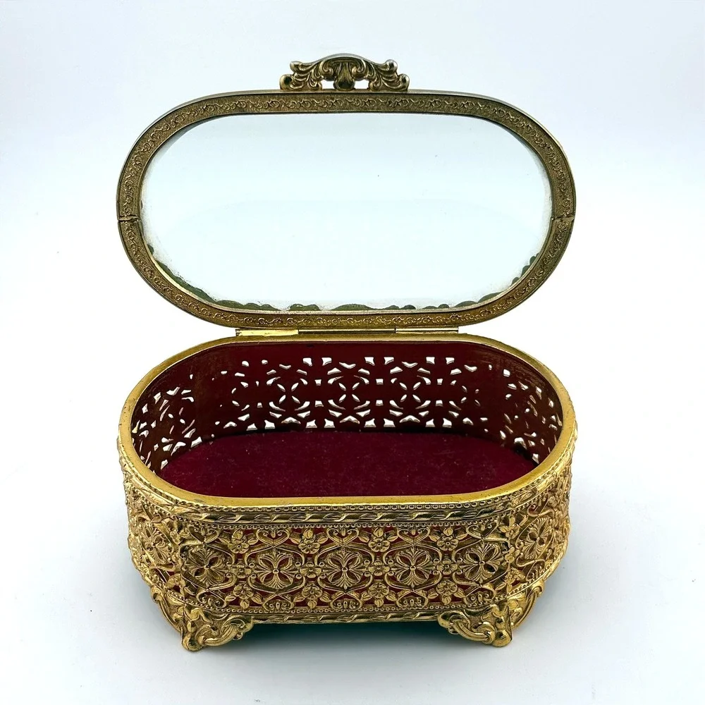 Mele vintage jewelry