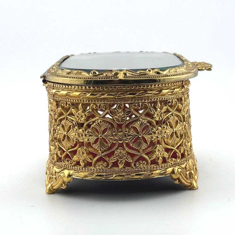 Mele vintage jewelry