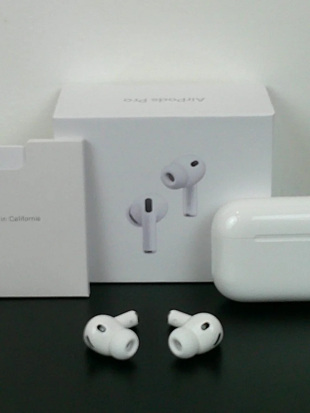 Apple AirPods Pro 3 Wireless Active Noise Cancelling Earbuds Magsafe