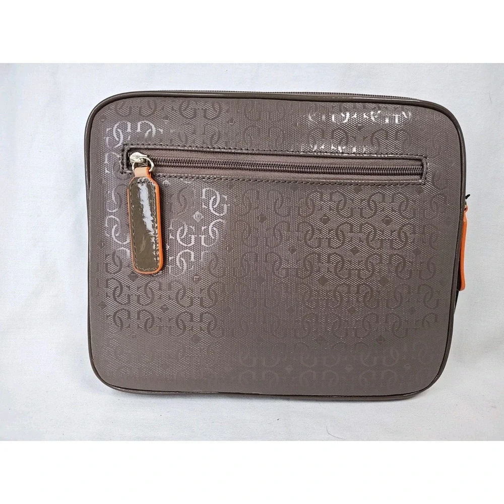 Guess sleeve tag