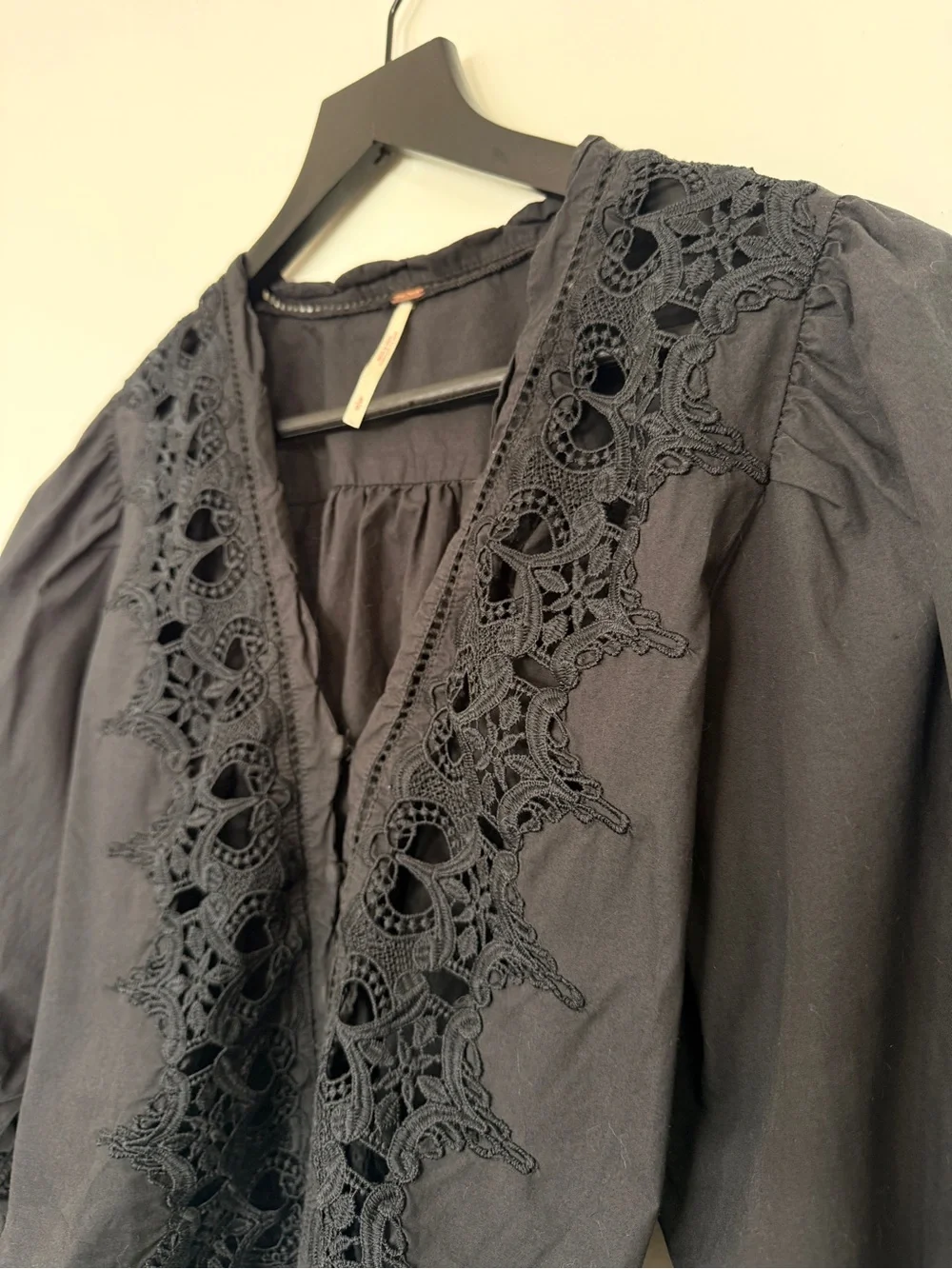 Free People chic black