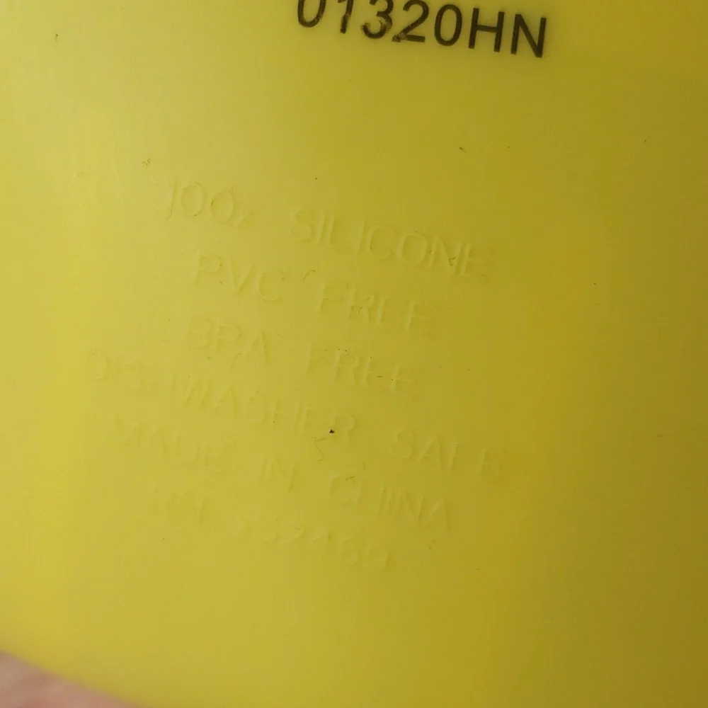 Oxo silicone bibs