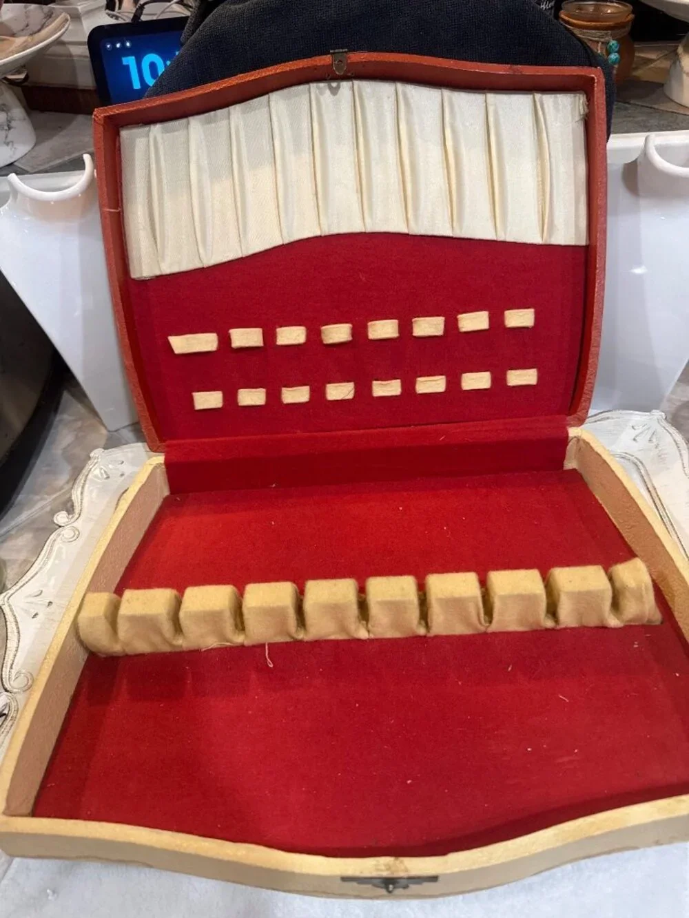 N/A vintage flatware