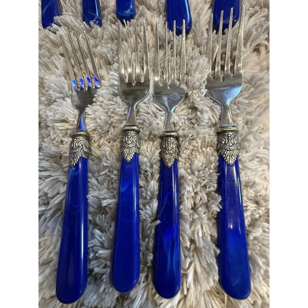 Hampton Silversmiths SAN REMO Royal Blue Handle Stainless Flatware Set 18 Piece
