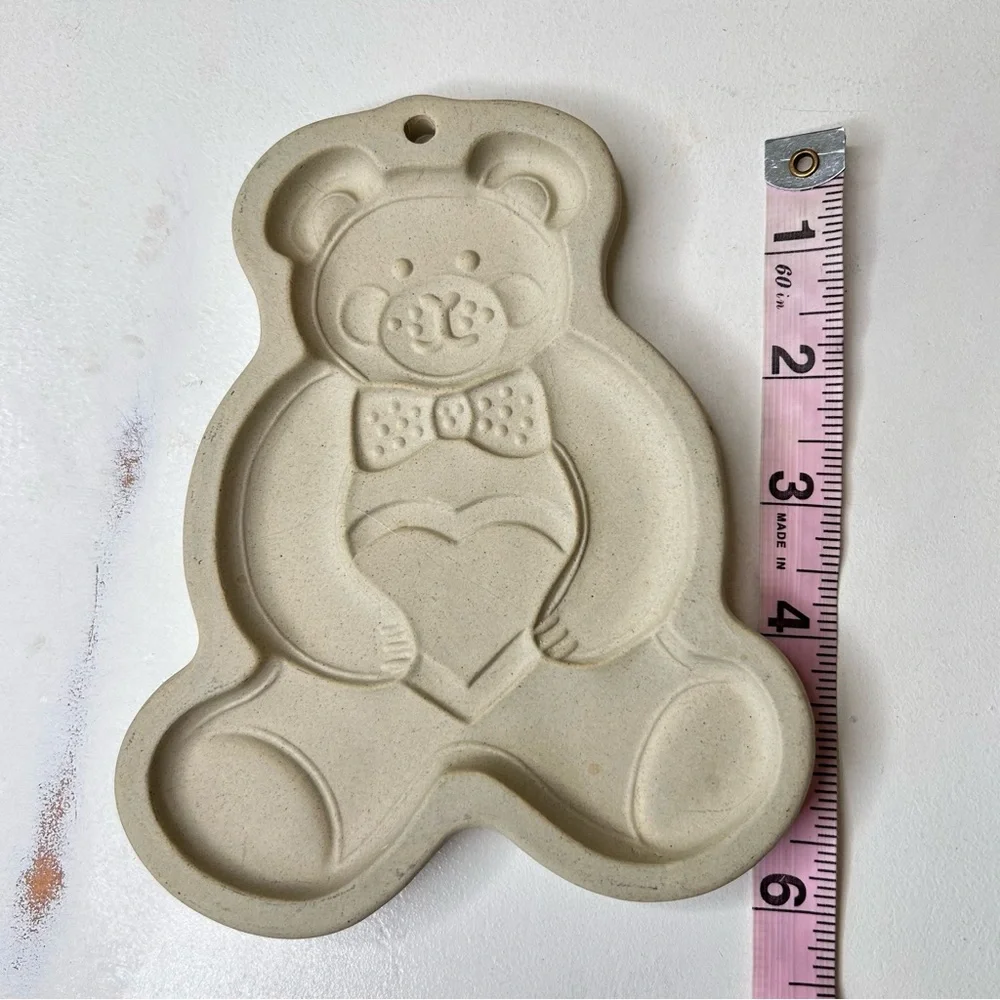 Pampered Chef excellent stoneware