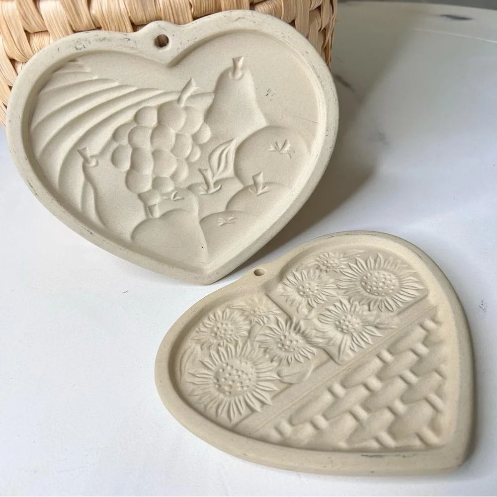 Pampered Chef excellent stoneware