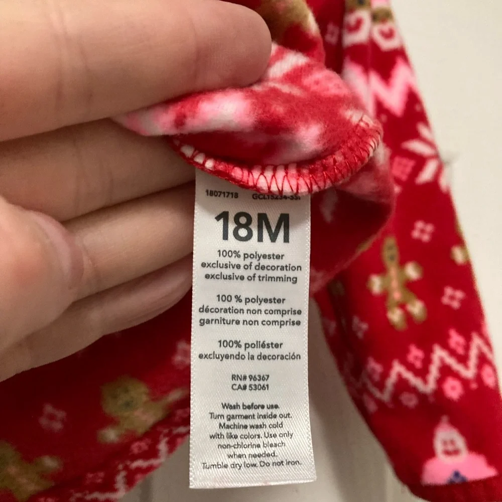 OshKosh Bgosh zipped b’gosh red