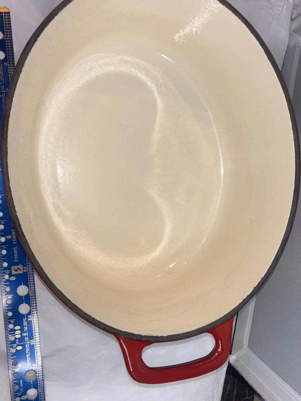 Large Red Enameled Cast Iron Dutch Oven with Lid COOKS