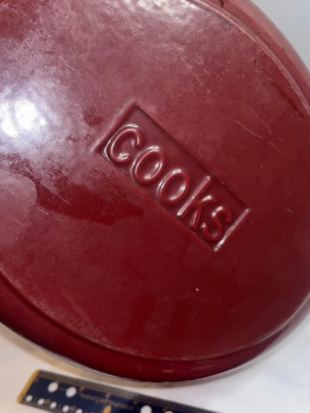 Large Red Enameled Cast Iron Dutch Oven with Lid COOKS