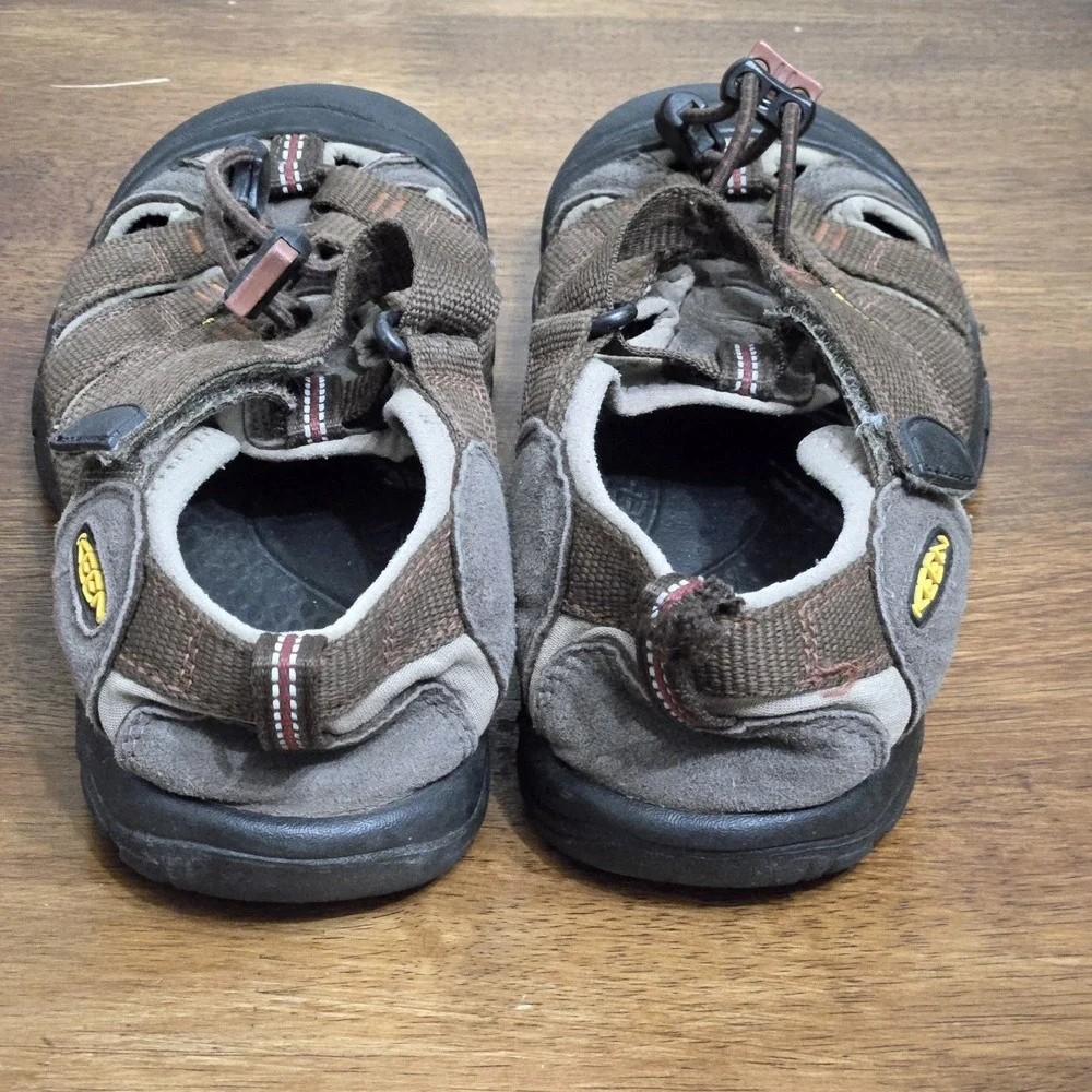 KEEN NEWPORT Brown Hiking Sandals‎ Size 3 Waterproof Outdoor Travel Shoes