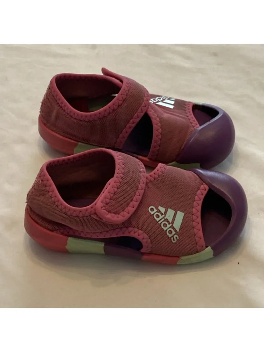 Adidas AltaVenture I kids swim sandals Size 6k Girls