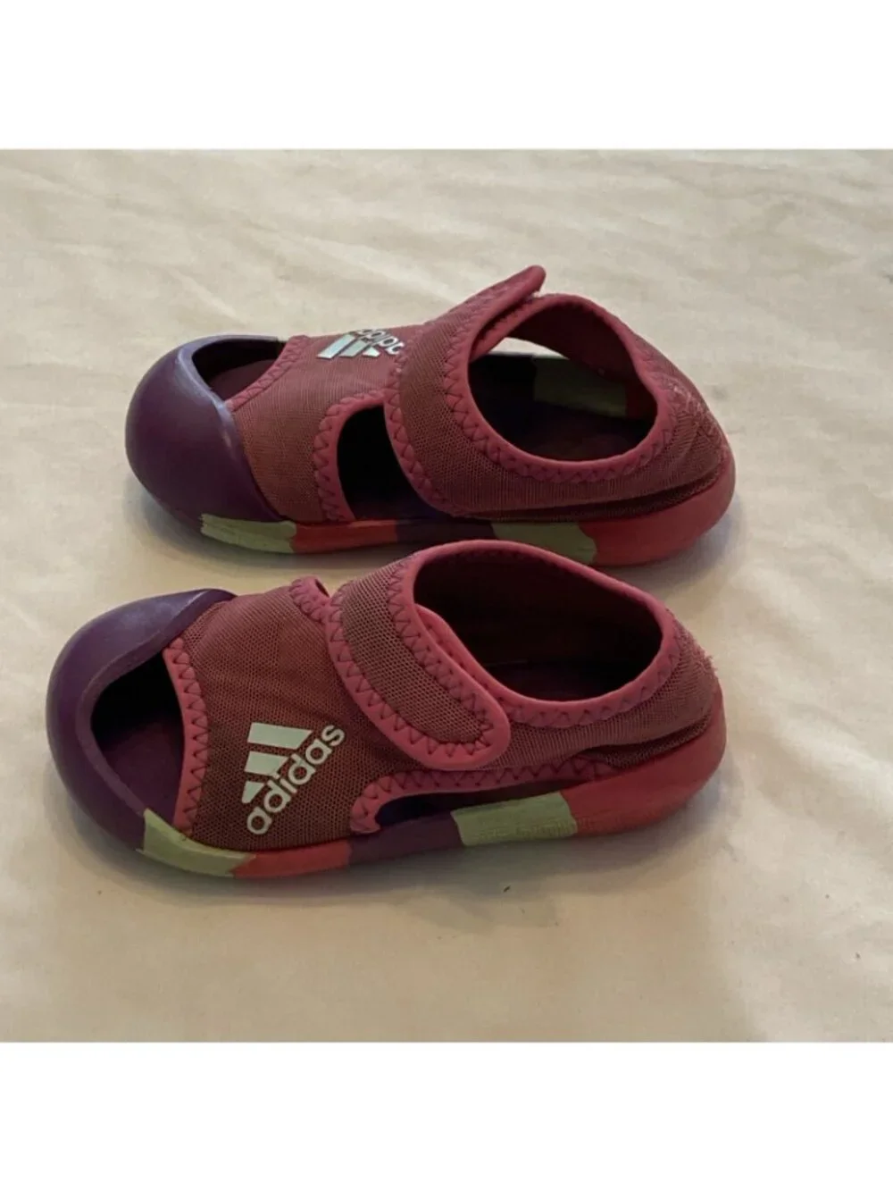 Adidas AltaVenture I kids swim sandals Size 6k Girls