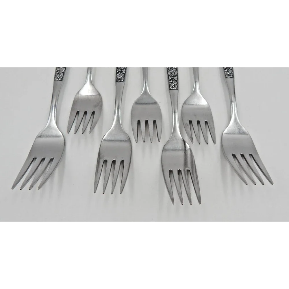 Rogers Deluxe Oneida Stainless Malibu Dinner Dessert Salad Floral Flatware Lot/7