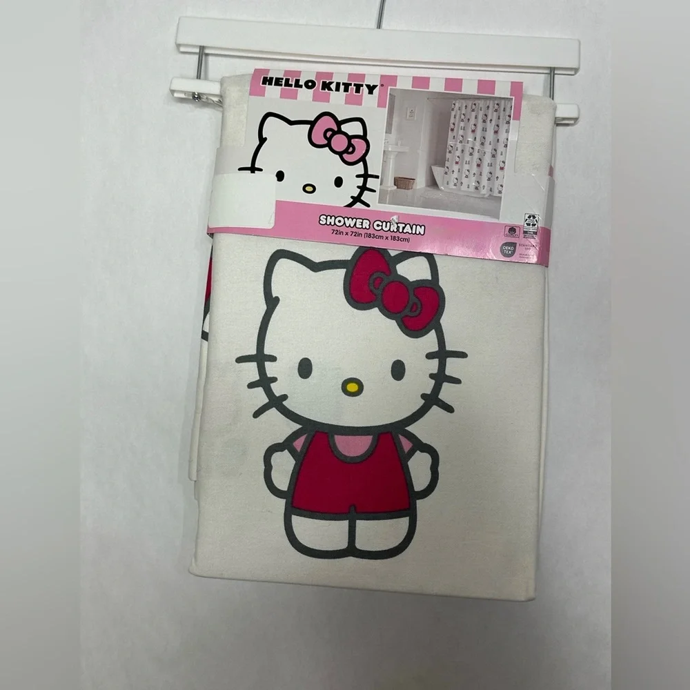 Hello Kitty controlled hello photos