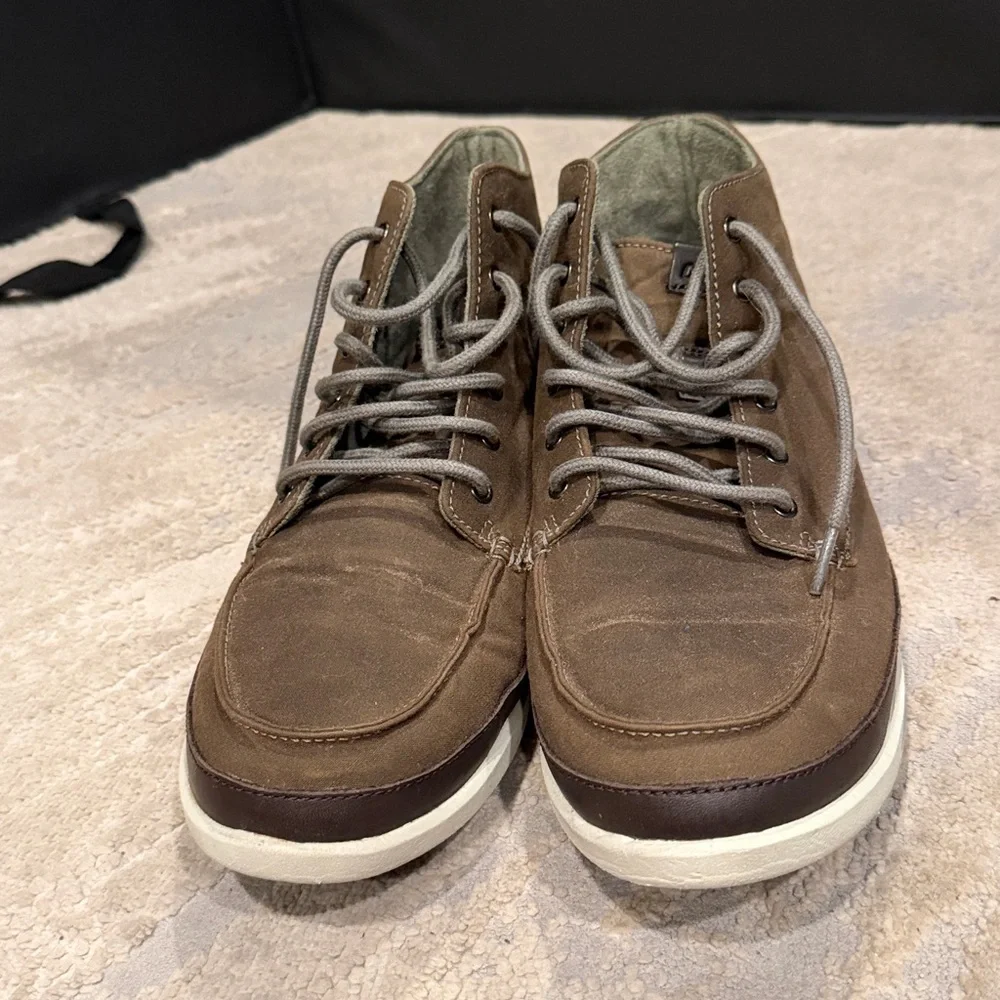 OluKai $139 men