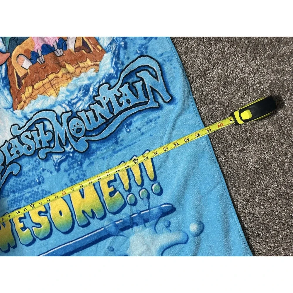 Disney Parks Splash Mountain Awesome Blue Beach Towel 30x60 Cotton Brazil Adults