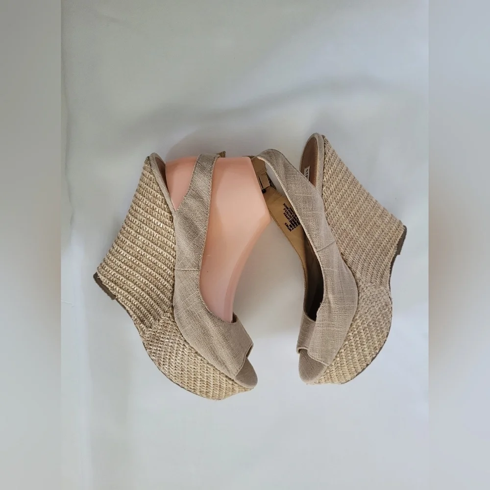 Steve Madden heels measure