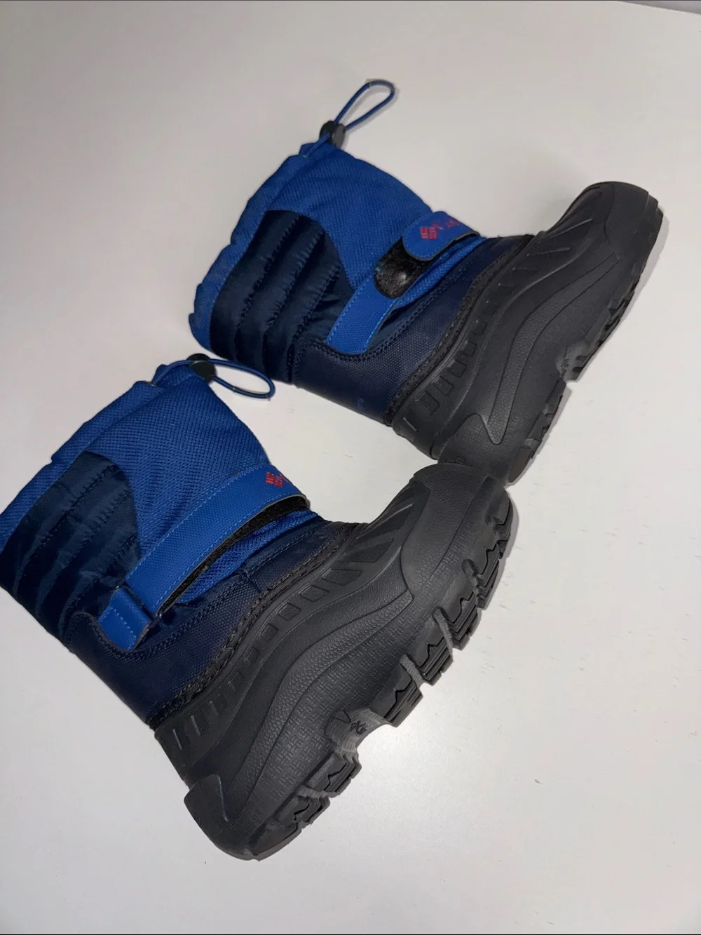 Columbia keep little