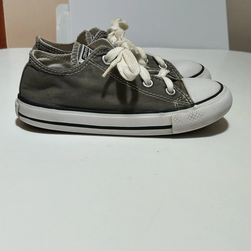 Converse gray friendly